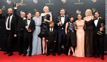 Los Emmy dieron una muestra de diversidad y variedad y reiteradas puyas contra Donald Trump
