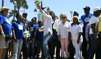 David Collado y Digna Reynoso dan apertura actividades recreativas en Güibia por Semana Santa