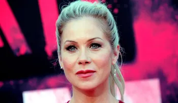 Christina Applegate y su drástica decisión para evitar el cáncer