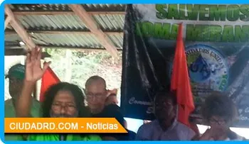 Protestan en campamento da acceso a Loma Miranda
