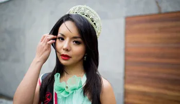 Bloqueada en China y silenciada en EE.UU., esta reina de belleza no se rinde