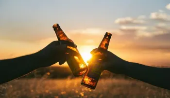 Una cerveza antes del vino no previene resaca, como se dice 