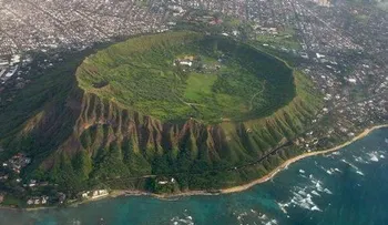 Hawai bajo alerta de tsunami tras terremoto de 8,3 en Chile