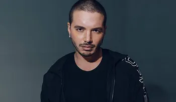 J Balvin: "¿Quién dice que tienes que cantar en inglés para ser global?"