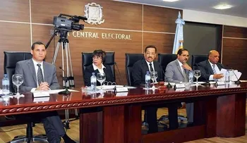 Pleno JCE rechaza pedimento de Ciudadanos Contra la Corrupción al TSE 
