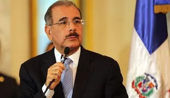 Danilo Medina pide a legisladores priorizar aprobación de Ley de Partidos