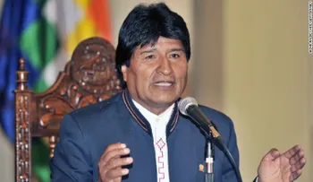 Promulgan ley para convocar referendo sobre nueva reelección de Evo Morales
