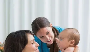 7 motivos para no visitar al recién nacido