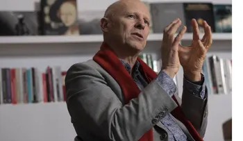 Stanislas Dehaene afirma que el cerebro cambia toda la vida