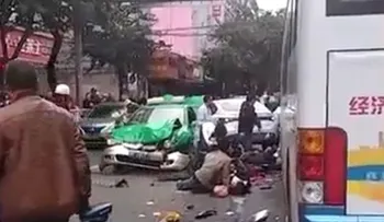 Un hombre secuestra un autobús en China; 8 muertos y 22 heridos