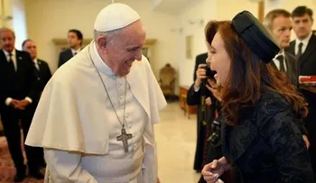Cristina Fernández ya está en Roma para almorzar mañana con el papa.