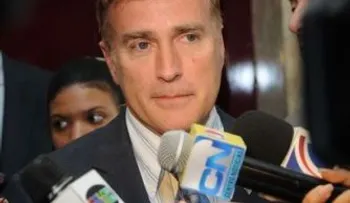 Recogen firmas para pedir Brewster sea expulsado de la República Dominicana 