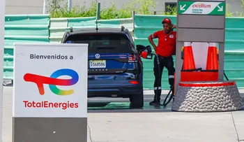 Gobierno congela precios de gasolinas, gasoil y GLP con subsidio de 1,600.9 millones de pesos