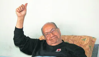 Fallece de un paro cardíaco fulminante el ex jugador de futbol Juan Carlos Herrera (Blacky