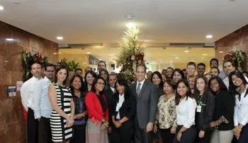 Con mucha energía,  AES Dominicana recibe la Navidad  