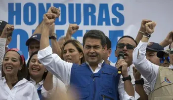 Estados Unidos reconoce la disputada reelección del presidente de Honduras