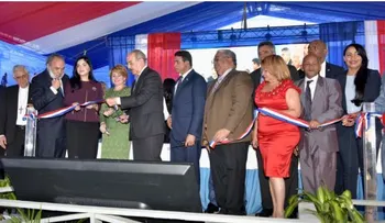 Presidente Medina entrega moderno centro educativo y estancia infantil en San Juan 