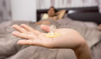 Una agencia de EE.UU. quiere que dejen de reutilizar los condones 