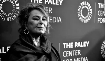 Roseanne Barr se rompe entre lágrimas en un entrevista: Lo perdí todo
