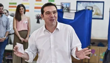 Grecia acude a las urnas en medio de temores de caer en el limbo político