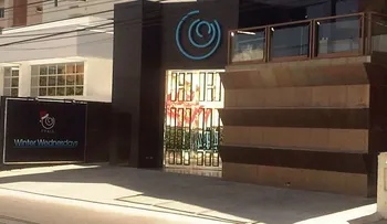 Joven desfigura cara a otra discoteca Praia