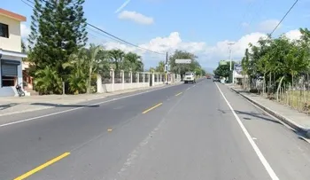 Gobierno entrega dos carreteras en provincias Duarte y Hermanas Mirabal