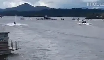 Naufraga embarcación en Colombia con 150 personas a bordo