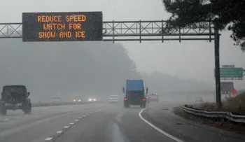 La nieve vuelve a golpear el sur de EE.UU. con temperaturas gélidas y hielo en las carreteras