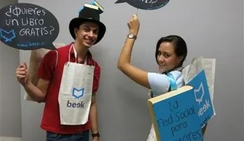 Jóvenes latinos crean red social para lectores