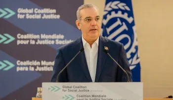 Abinader: "La justicia social avanza en RD sin odio de clases, con empleos y mejores sueldos"