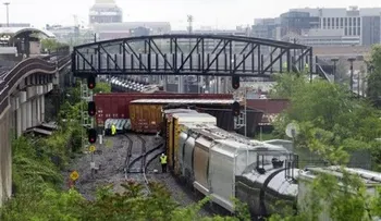 Tren se descarrila en Washington