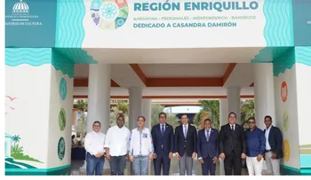 Festival Cultural Enriquillo cierra con reconocimientos y concierto