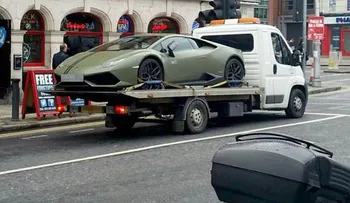 La grúa se llevó el lujoso Lamborghini de USD 200 mil de Conor McGregor 