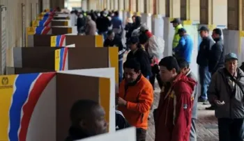 Más de 39 millones de colombianos acuden a las urnas para elegir al próximo presidente