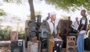 Policía dice se incautó unos 707 equipos de sonido por ruidosos