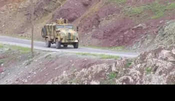 Espectacular voladura de un camión blindado turco (VIDEO)