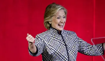 Hillary Clinton declara la guerra a la religión