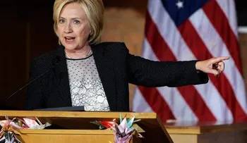 Hillary nombra  a dominicana  en su equipo