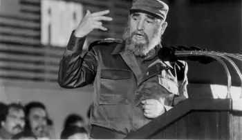 Fidel Castro: No pudieron llevarlo al cementerio con helados envenenados, plumas explosivas, bombas y otros intentos fallidos 