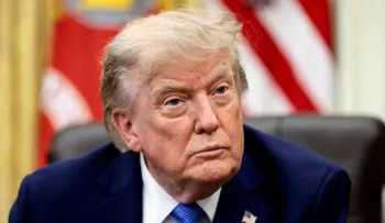 Trump firma decreto para reformar calendario de vacunación infantil y divide recomendaciones en tres categorías