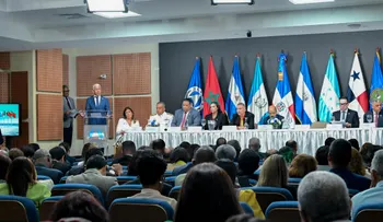 Presidente Senado apela a cooperación global frente a crisis migratoria