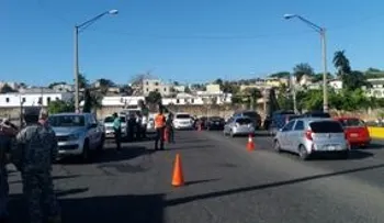 Amet habilita dos carriles del puente flotante