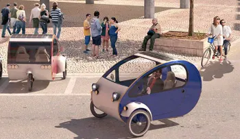 ¿Es un coche o una bicicleta?: El primer vehículo solar salta al mercado