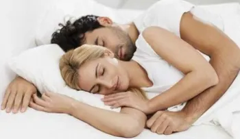 Así es tu relación de pareja según la postura con la que duermen