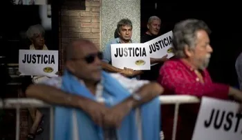 Fiscalía avala denuncia de fiscal muerto contra presidenta de Argentina