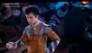 Video: El mejor baile del Robot del mundo (Imperdible)