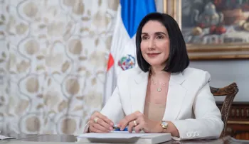 Primera dama afirma gobierno trabaja en ampliar al 80% la cobertura del Inaipi