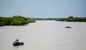 Campamento de militares venezolanos en Colombia causa polémica