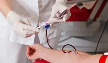 Francia permitirá a los homosexuales donar sangre