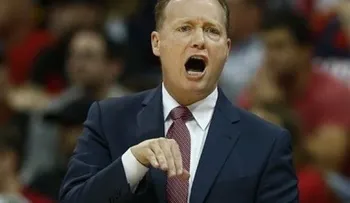 NBA: Mike Budenholzer, de Hawks, nombrado entrenador del año